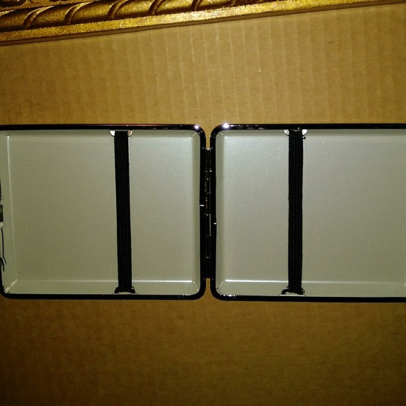 CASE - Picture 2 of 2